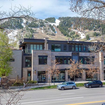 Luxurious 2 Bedroom 2 Ba - Aspen Core エクステリア 写真